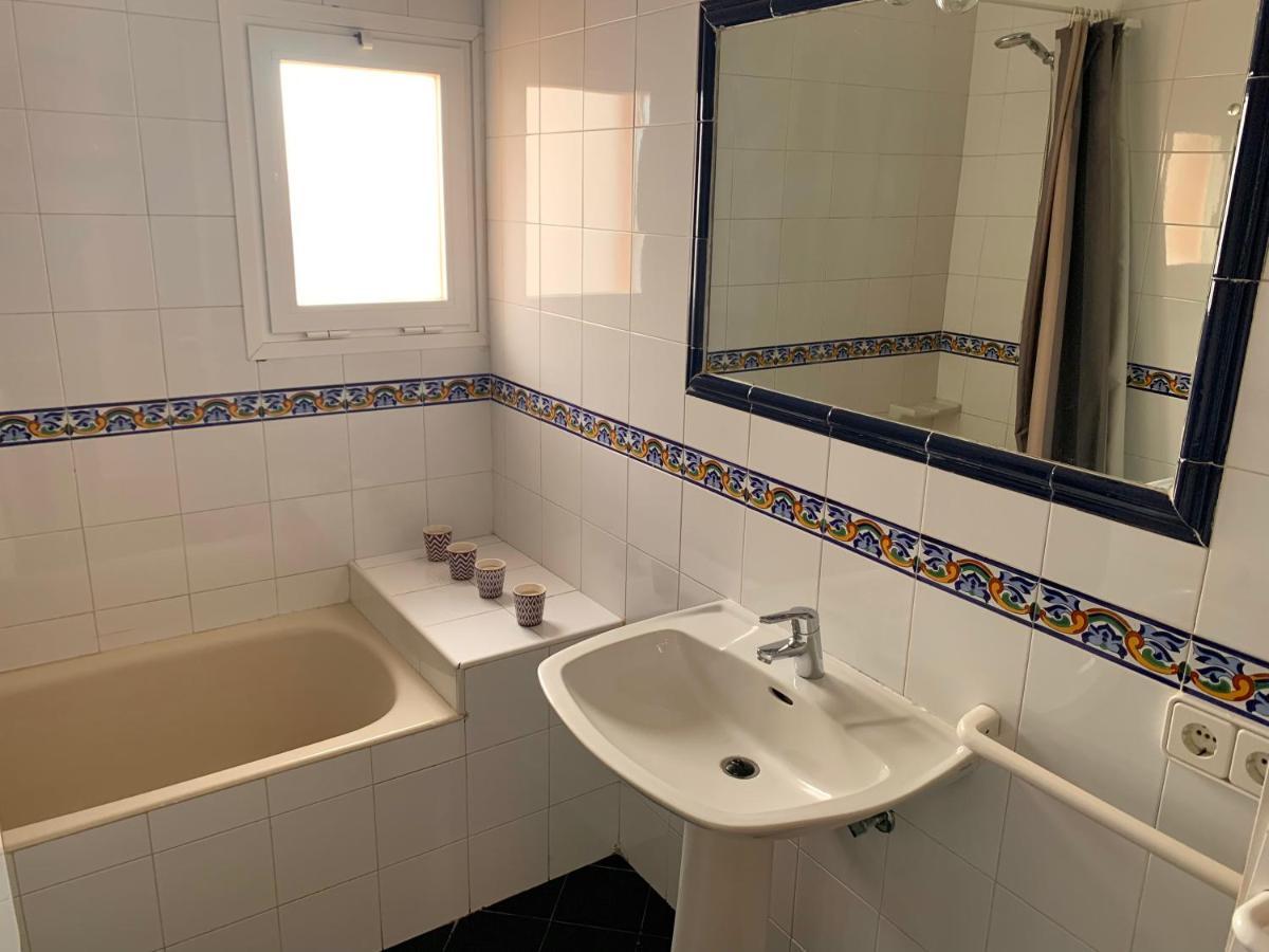 Apartamentos Rex Con 2 Camere Da Letto Es Pujols Zewnętrze zdjęcie